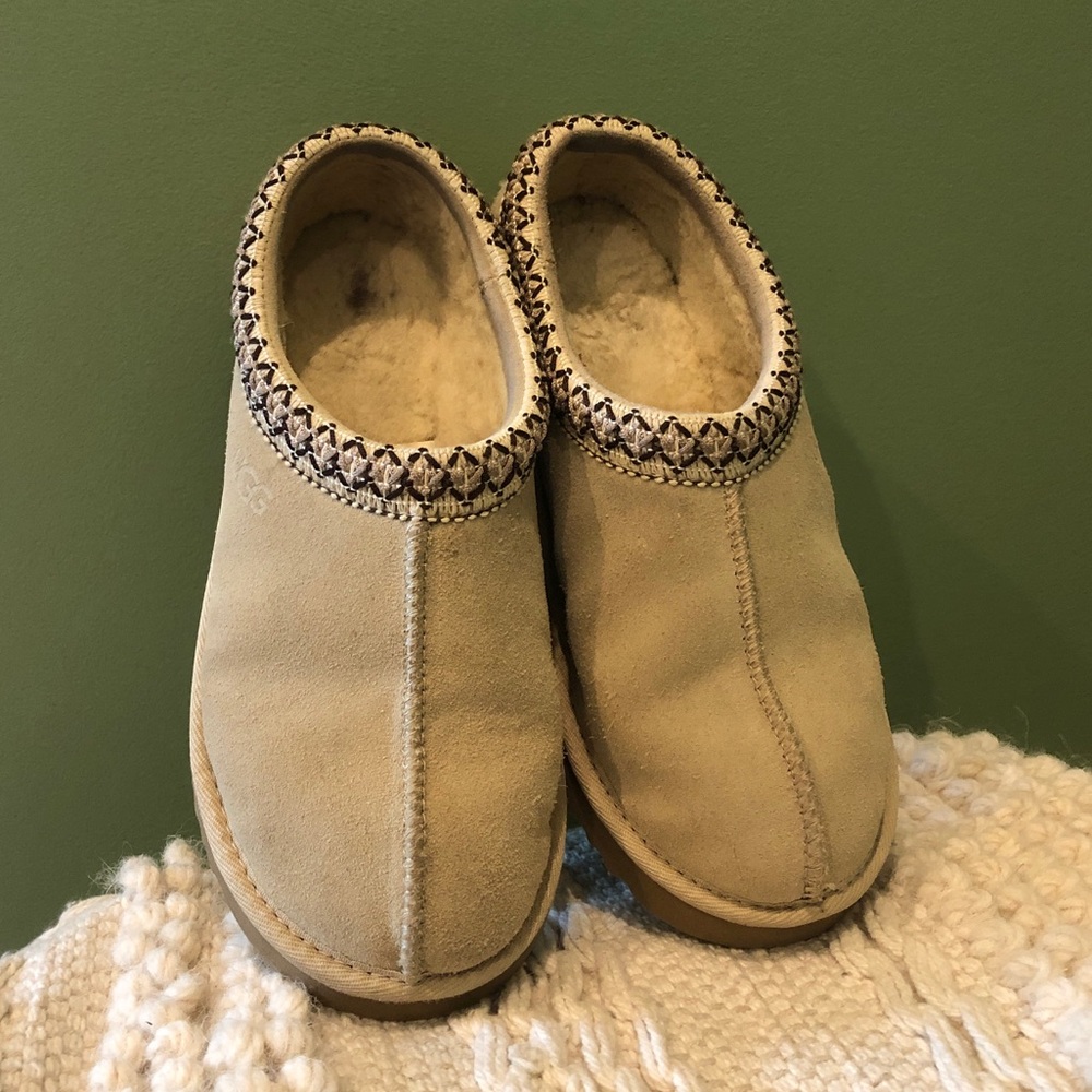 Vintage Uggs Slippers L9